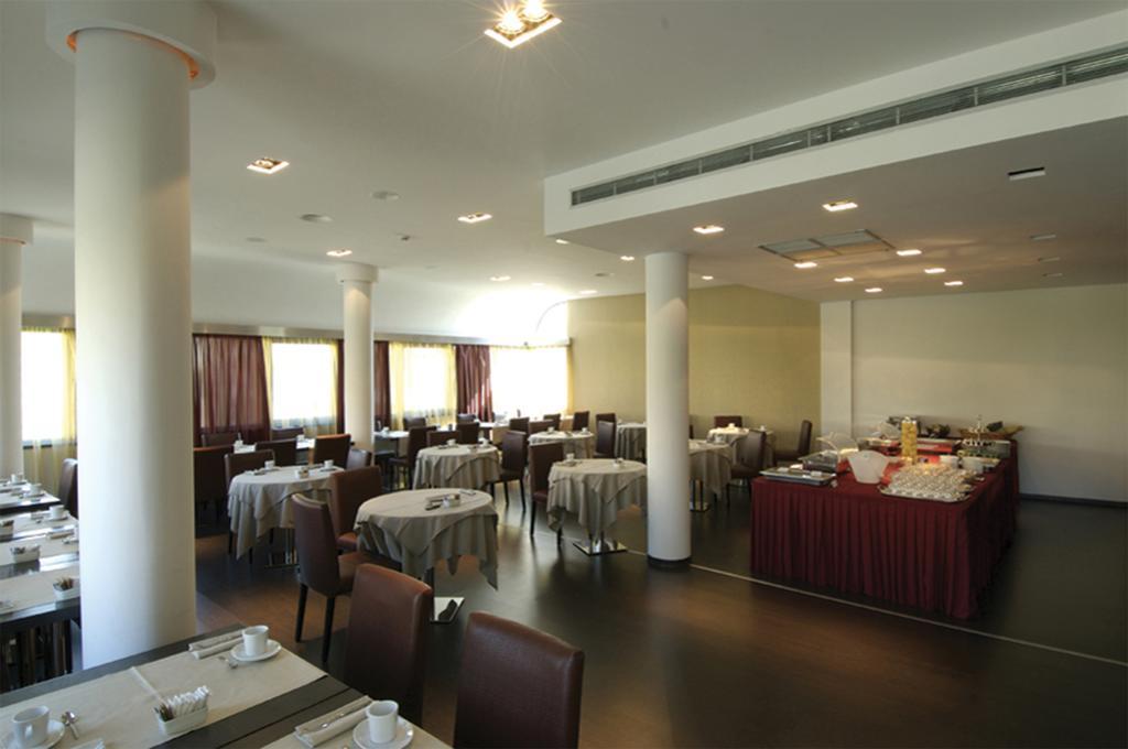 Cosmopolitan Hotel Firenze Esterno foto